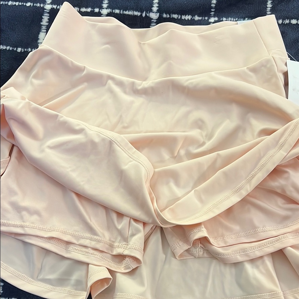 NWT Skort 3 Paces Medium - Picture 9 of 9